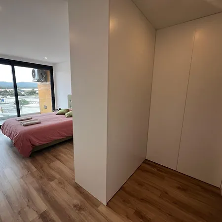 Modern Spacious With Rooftop Pool * Sao Martinho do Porto