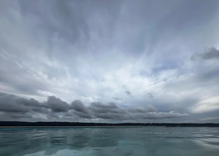 Apartamento Modern Spacious With Rooftop Pool São Martinho do Porto